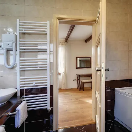 In Golas With Private Pool بيت للعطل بالي
