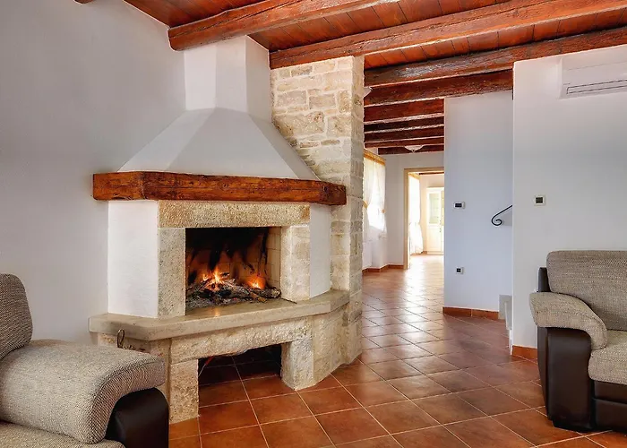 بيت للعطل In Golas With Private Pool *