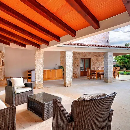 Σπίτι διακοπών In Golas With Private Pool